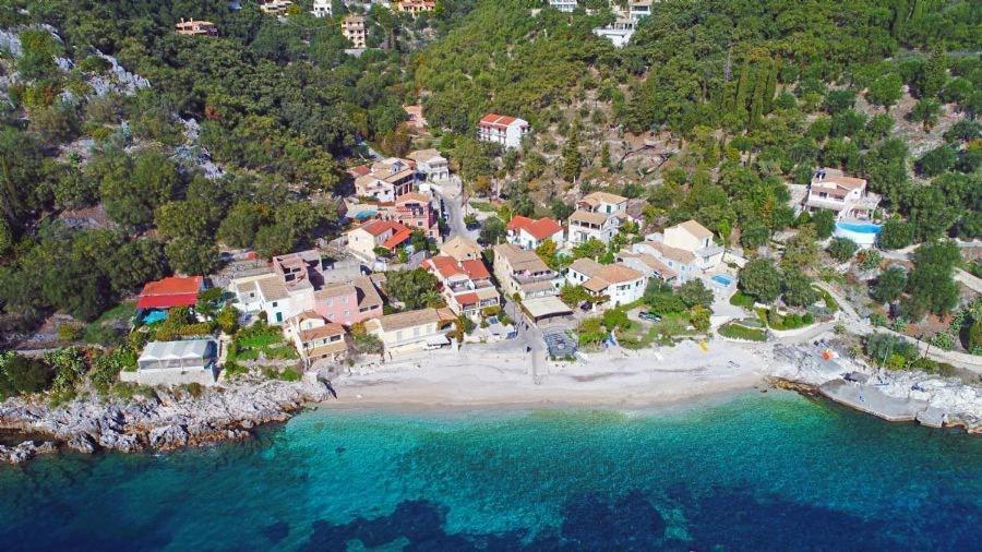 Silent Bay Apartments Katávolos 外观 照片