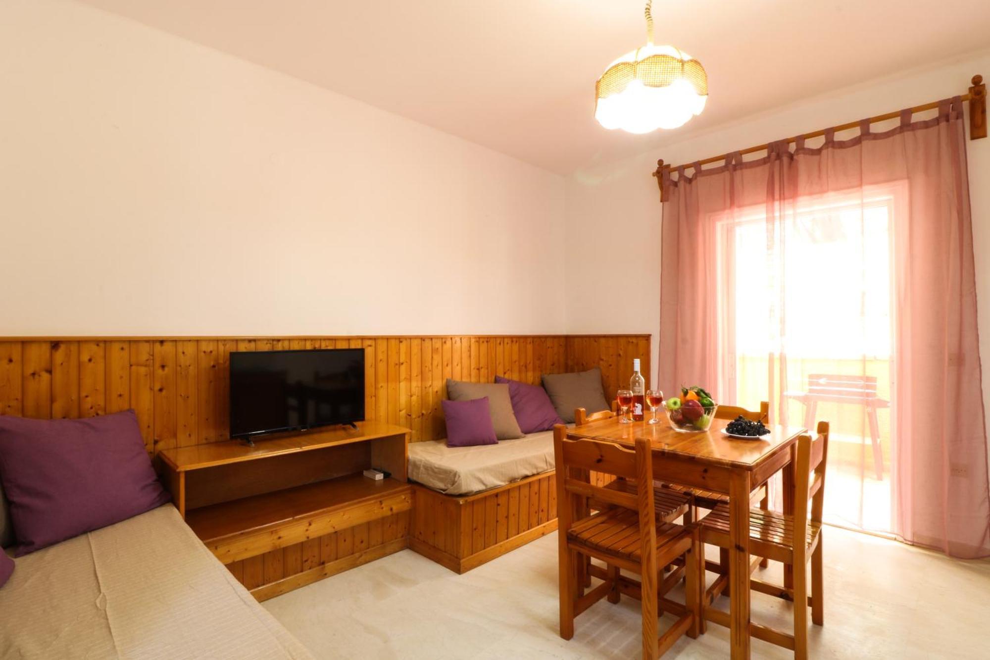 Silent Bay Apartments Katávolos 外观 照片