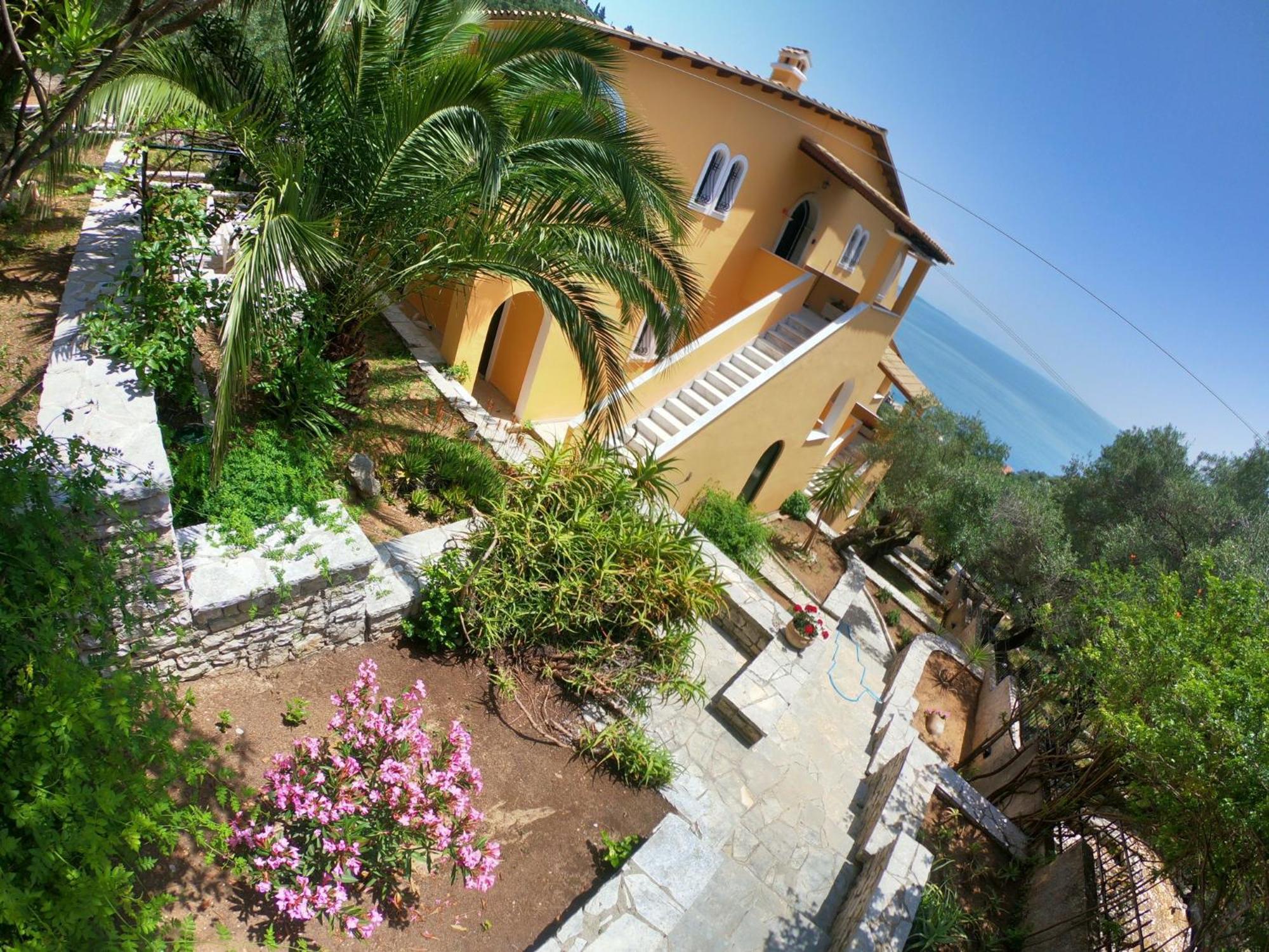 Silent Bay Apartments Katávolos 外观 照片