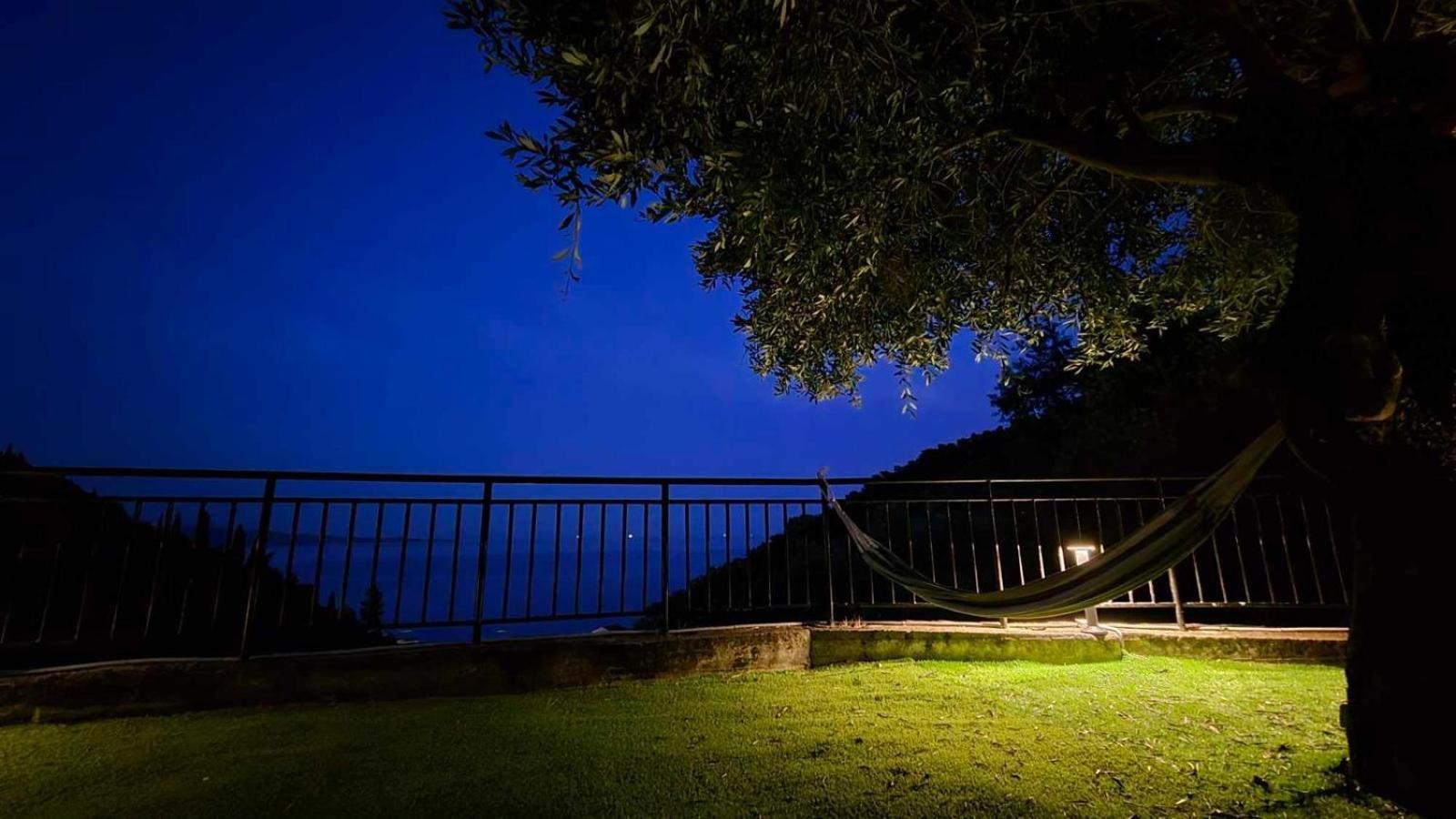 Silent Bay Apartments Katávolos 外观 照片