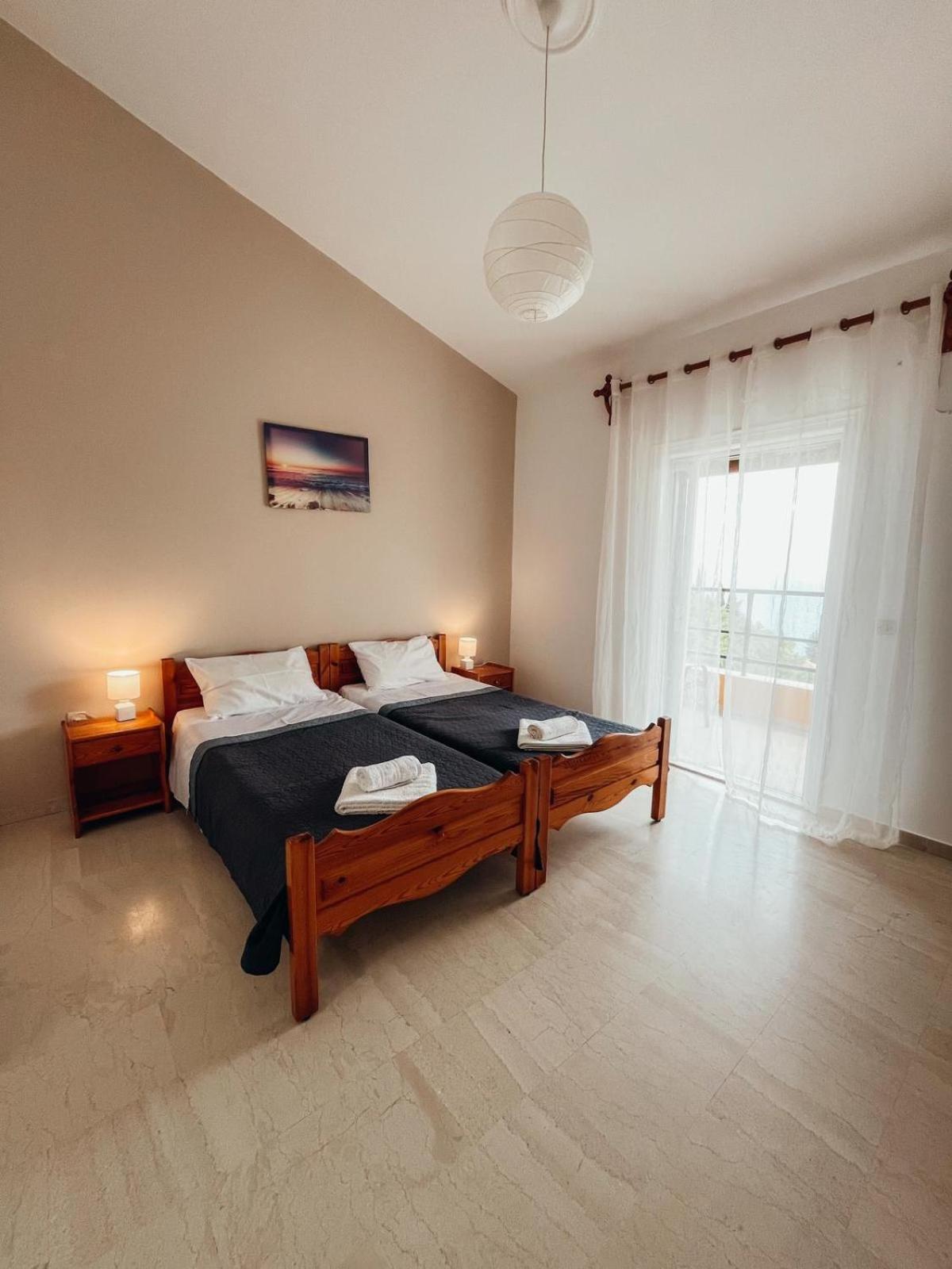 Silent Bay Apartments Katávolos 外观 照片