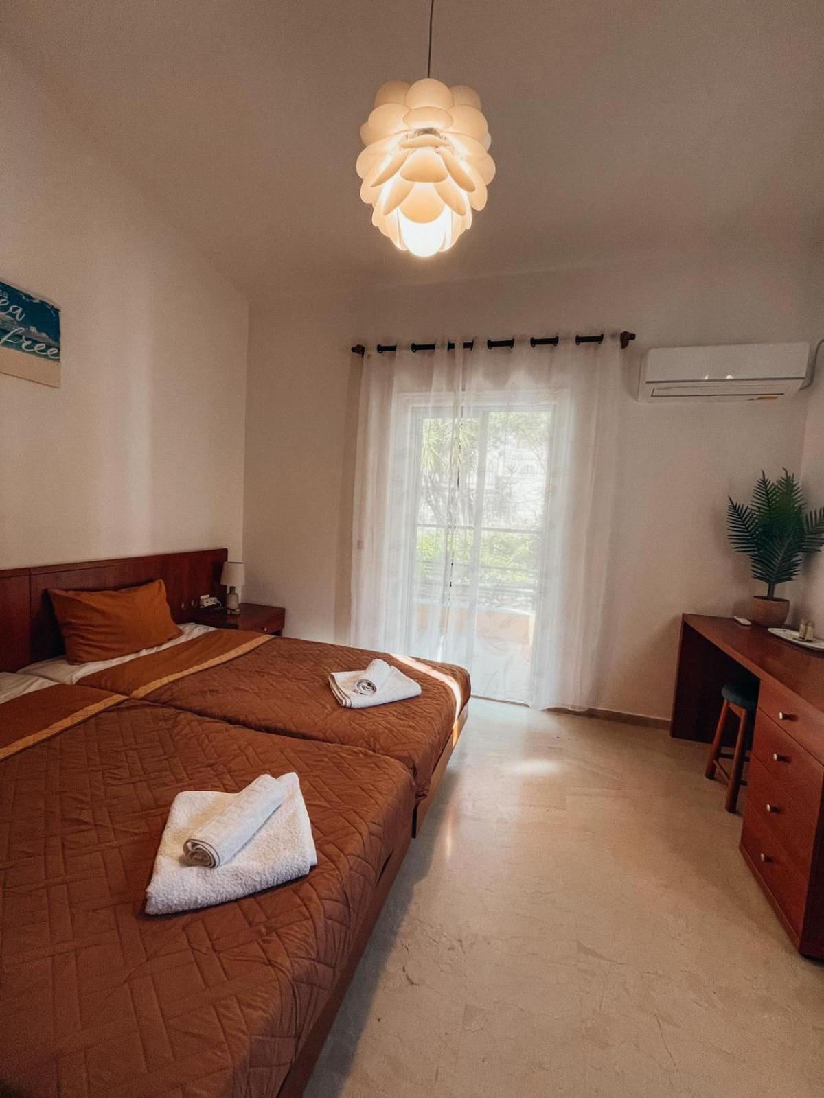 Silent Bay Apartments Katávolos 外观 照片