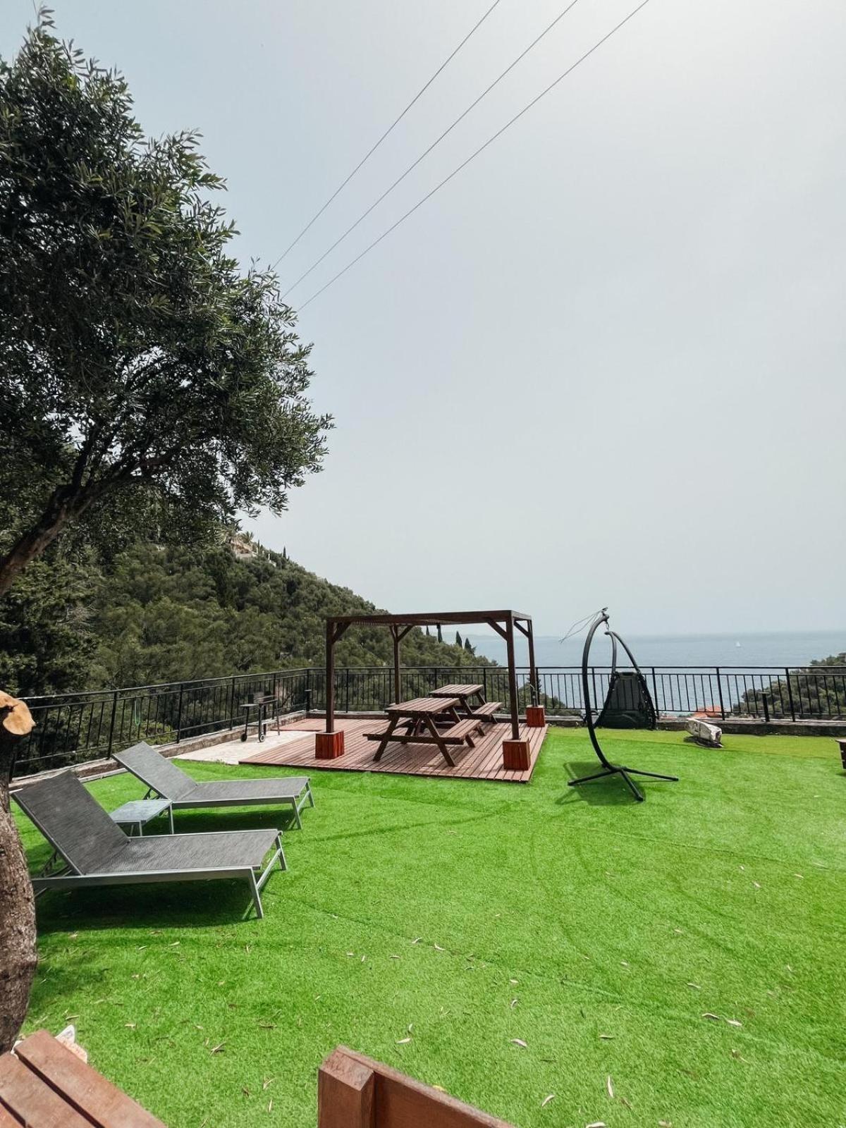 Silent Bay Apartments Katávolos 外观 照片